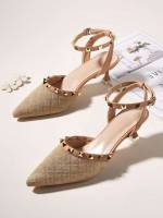   Studded Women Pumps 1844