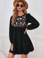 Round Neck Embroidery Apricot Boho Women Dresses 982