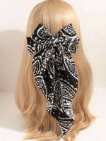  Black and White Paisley Women Accessories 2851