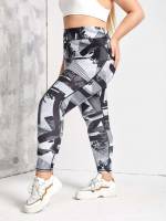   Black and White Women Plus Activewear 2162