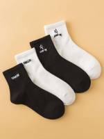  Black and White Letter Men Socks 9715