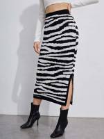  Black and White Zebra Stripe Women Knitwear 6944