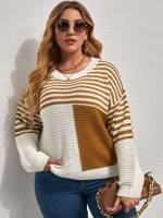  Casual Black and White Plus Size Sweaters 5