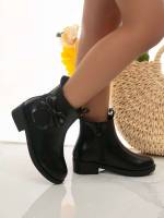   Shoes 3687