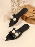  Fashionable Black Women Flat Sandals 1480