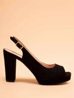  Black Shoes 5710