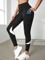   Women Activewear 4077