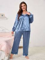  Long Sleeve Contrast Lace V neck Plus Size Pajama Sets 3112