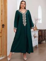 V neck Appliques Long Sleeve Dark Green Plus Size Dresses 7506