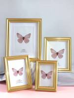   Photo Frames 305