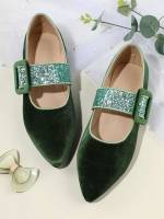  Fashionable Women Flats 9473