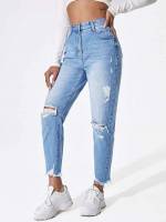 Regular Fit Cropped Ripped Women Denim 4331