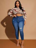  Plain Cropped Button Plus Size Jeans 1202