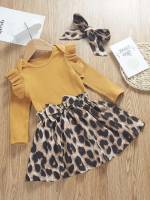 Cute Ruffle Regular Fit Long Sleeve Baby  Mom 5567