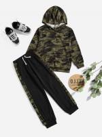 Camo Hooded Drawstring Boys Two-piece Outfits 2646