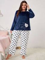  Embroidery Round Neck Plus Size Pajama Sets 137