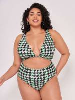 V neck Multicolor Plus Size Beachwear 300