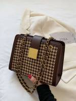   Fashionable Women Bags 840