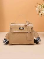  Elegant White Women Bags 1352