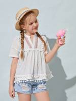 Short Sleeve Regular Fit Embroidery Notched Girls Blouses 6647