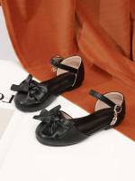 Plain Bow Shoes 1045