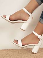  White Buckle Shoes 4029