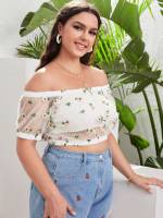 Short Sleeve Regular Fit Ditsy Floral Crop Plus Size Women Tops 2784