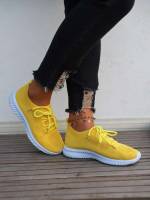 Yellow  Shoes 689