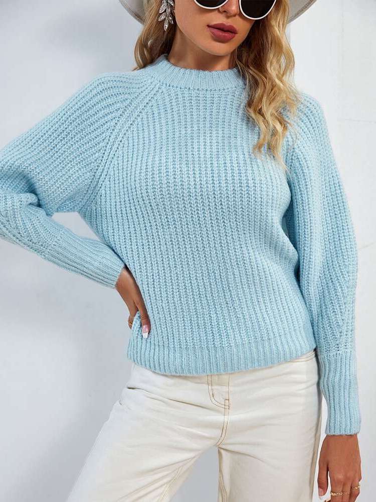  Round Neck Regular Fit Women Sweaters 8671