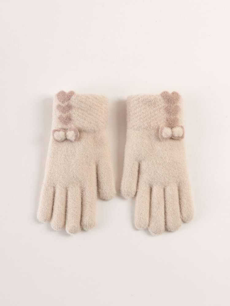   Hats  Gloves 548