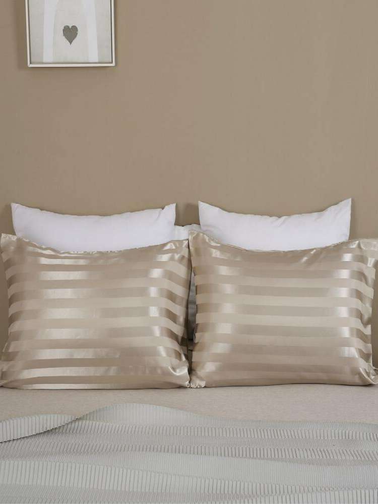 Beige  Striped Pillow Cases 208