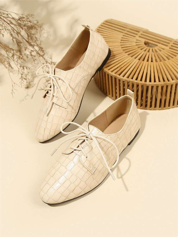   Beige Women Flats 3184