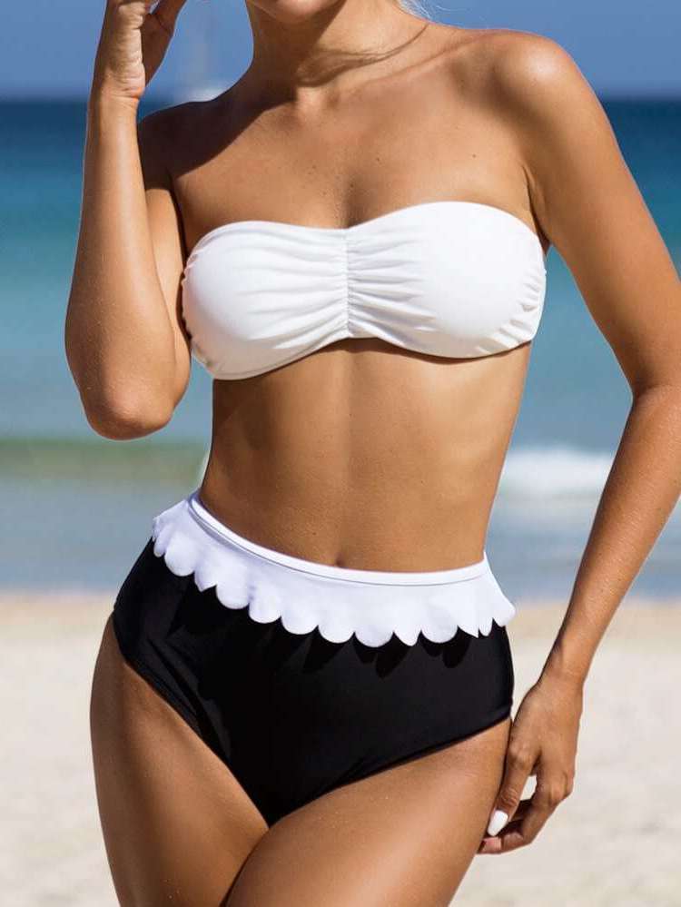  Black and White  Women Beachwear 9516