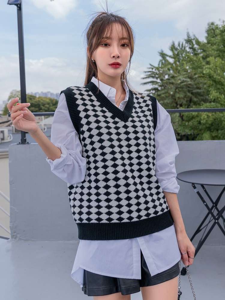 Regular V neck Casual Black and White Women Clothing 6222