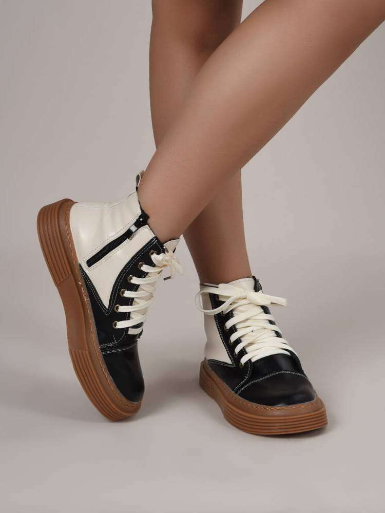  Black and White  Shoes 8550