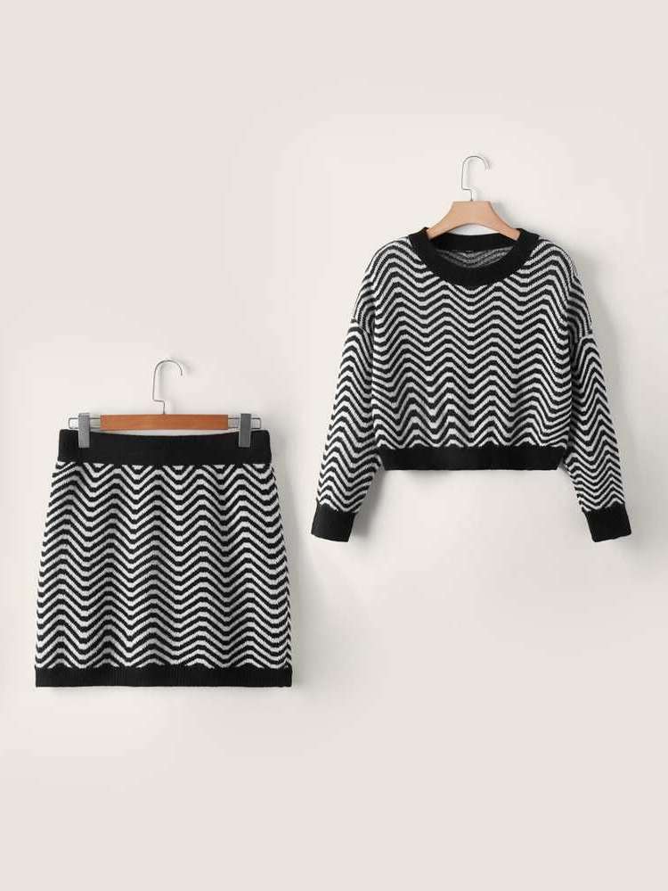 Black and White Long Sleeve Plus Size Knitwear 9810