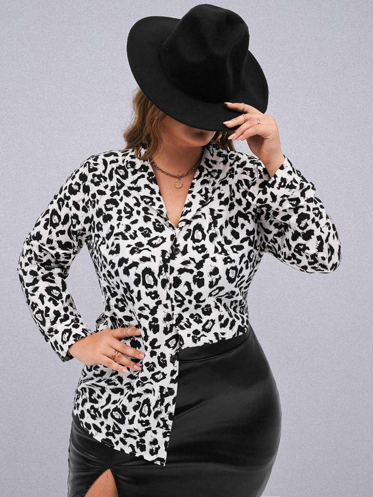 Leopard Elegant Regular Fit Black and White Plus Size Tops 3937