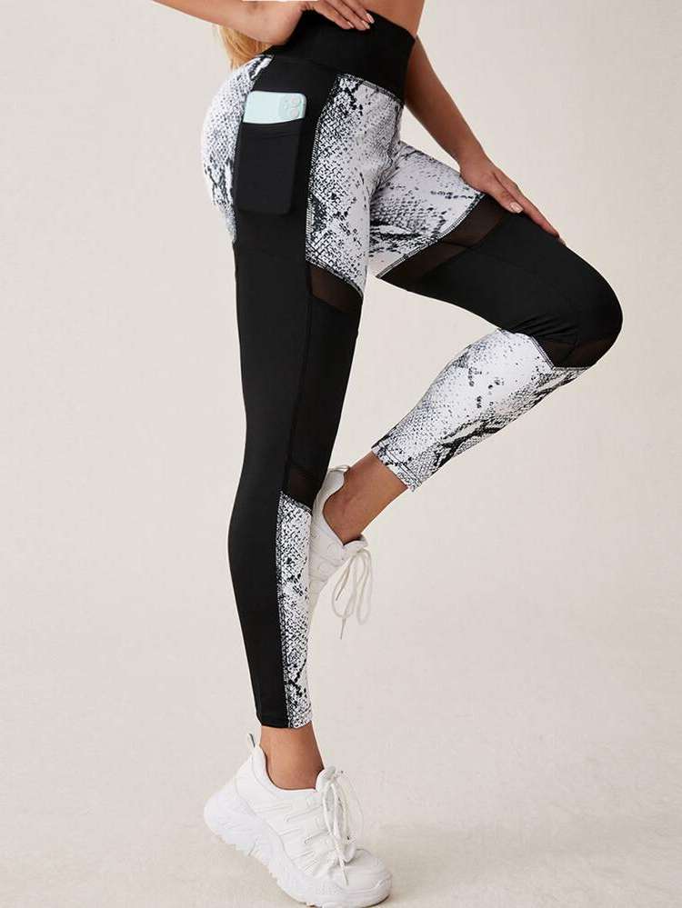  Cropped Snakeskin Print Women Activewear 286