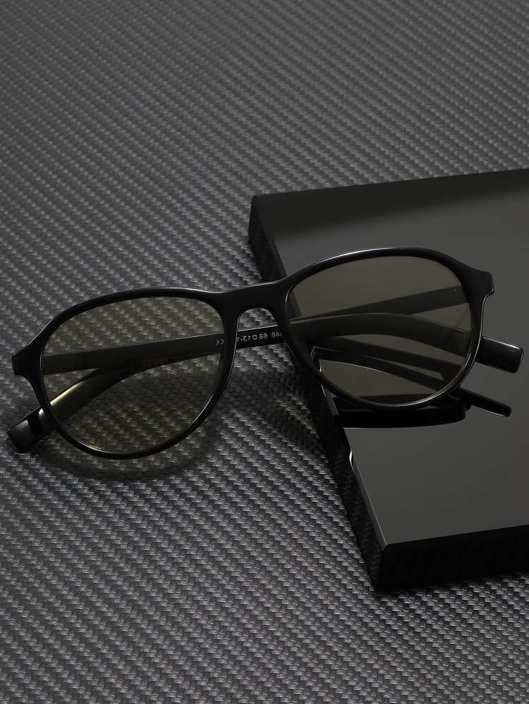   Men Sunglasses 8302