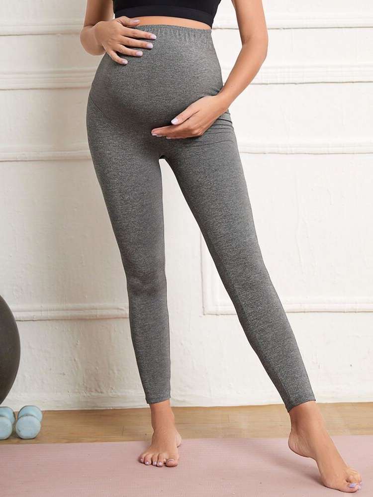 Cropped  Plain Maternity 8307