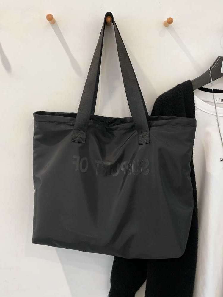  Black Women Tote Bags 415