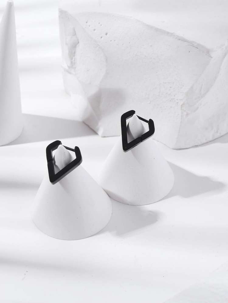   Black Fine Earrings 6631