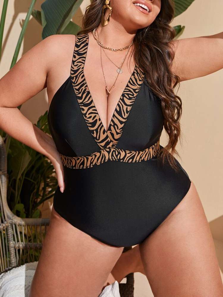   Plus Size Beachwear 5358