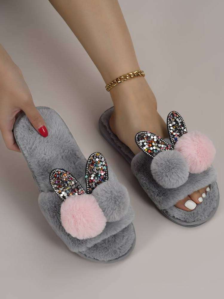  Black Pom Pom Women Slippers 1455