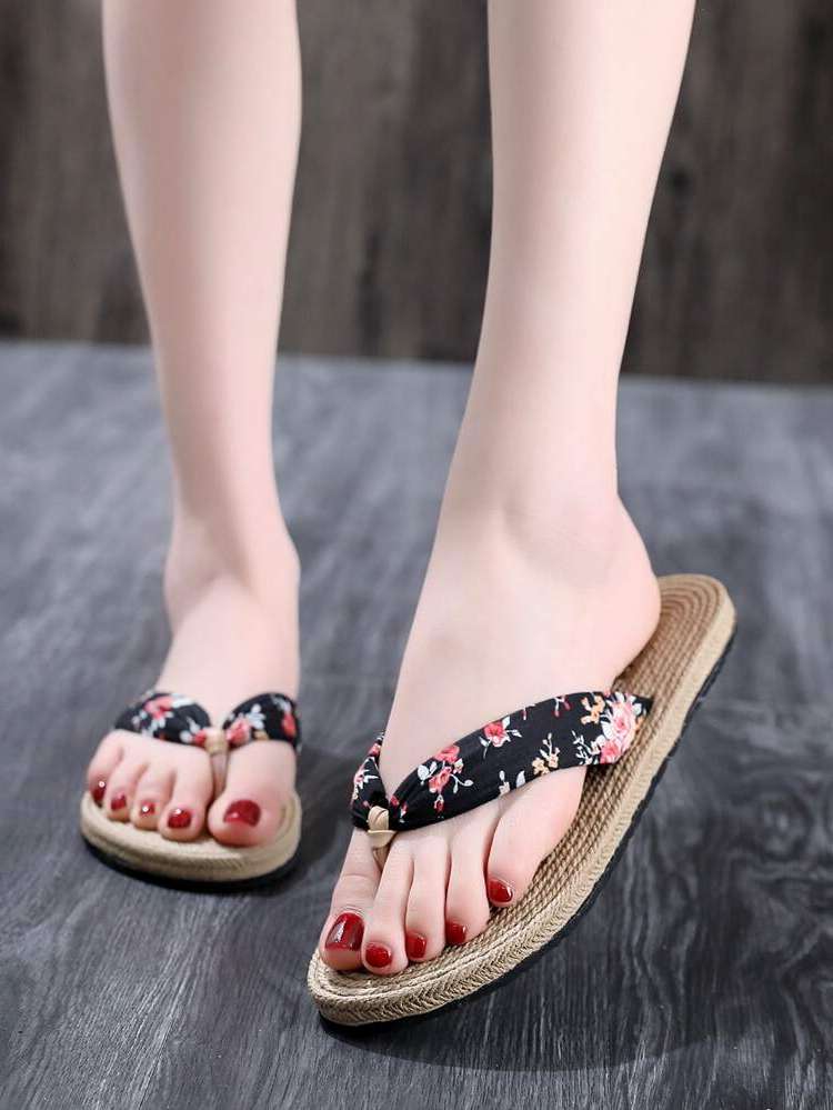 Black Floral  Women Slippers 7905