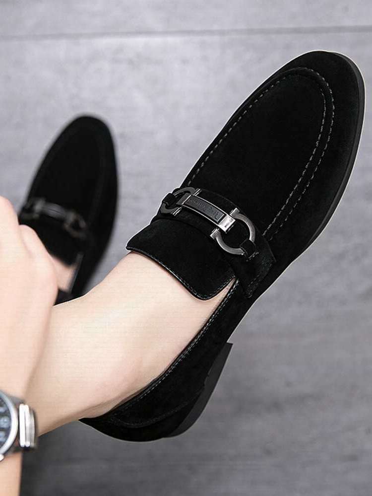   Black Shoes 8182