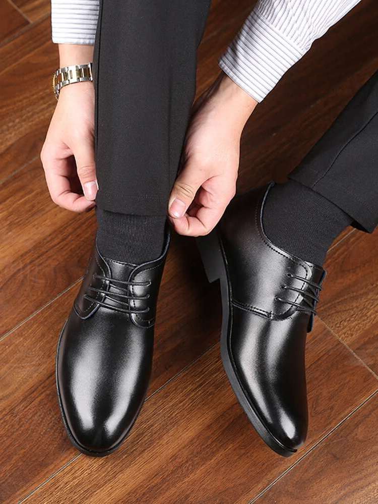  Black Shoes 7913