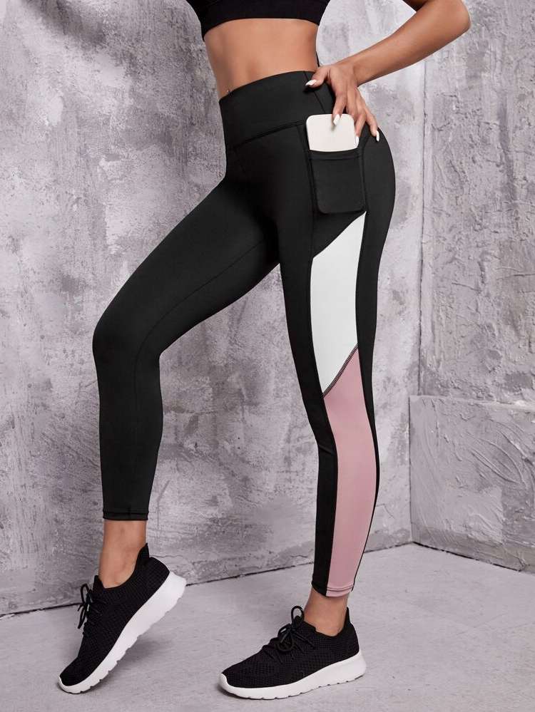 Pocket Cropped Women Activewear 3704