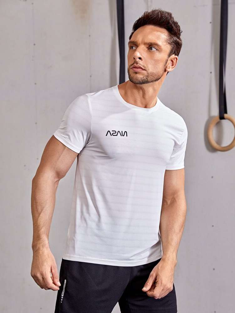  Regular Fit Regular Black Men Active Tops 6398