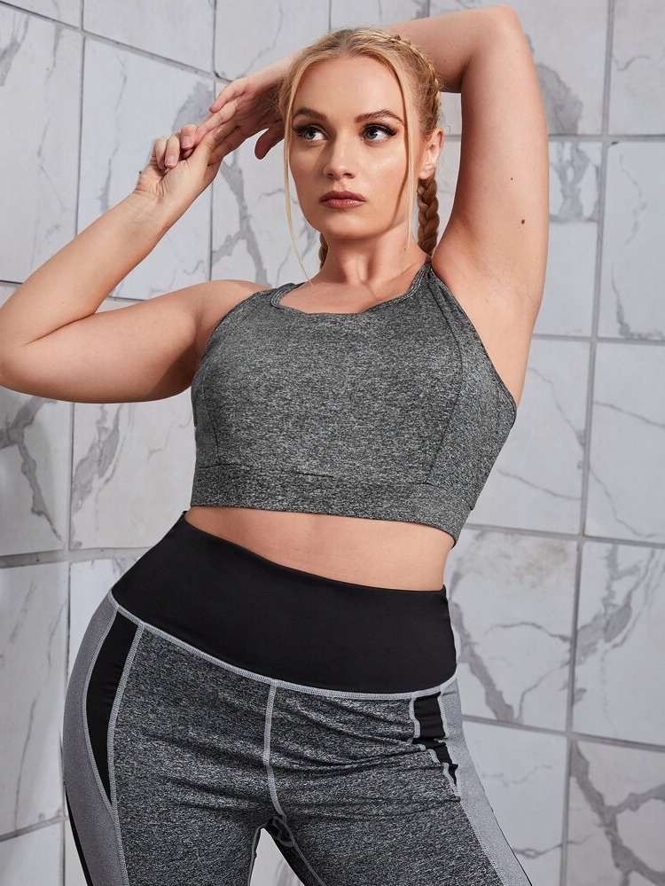  Black Sleeveless Plus Size Sports Bras 326